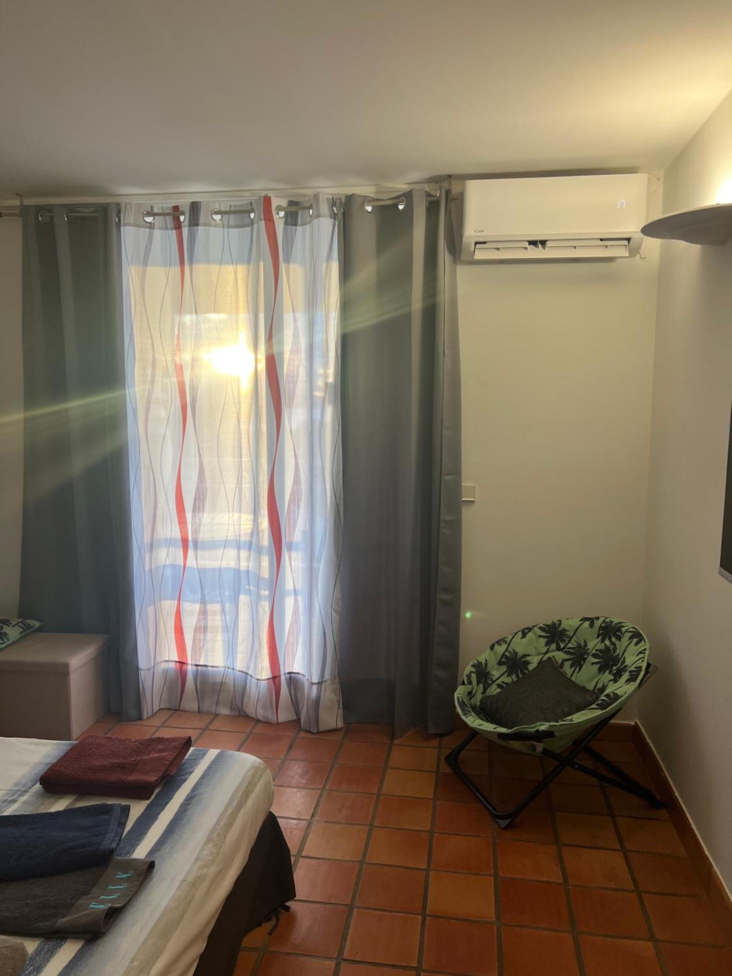 Ananas Premium - Sejour Detente T2 Vue Mer Avec Balcon Prive A Tartane 라 트리니테 외부 사진